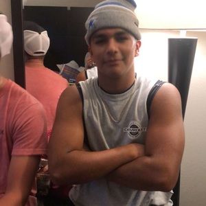 Meet your Posher, Adrian